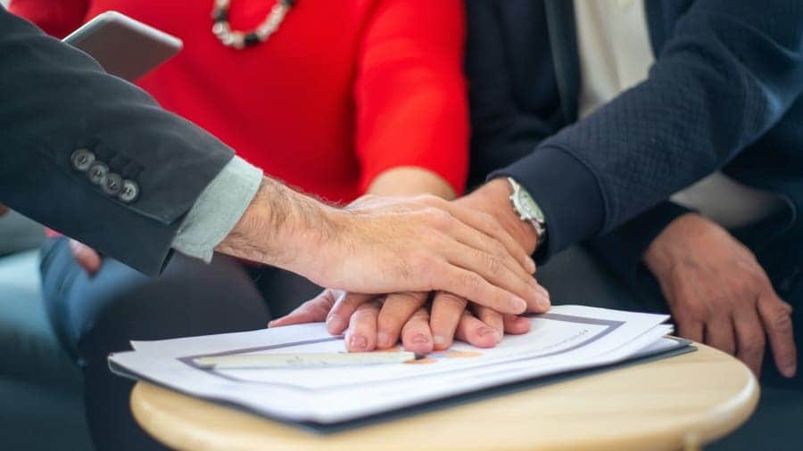 Start Your Own Insurance Business With these Tips
