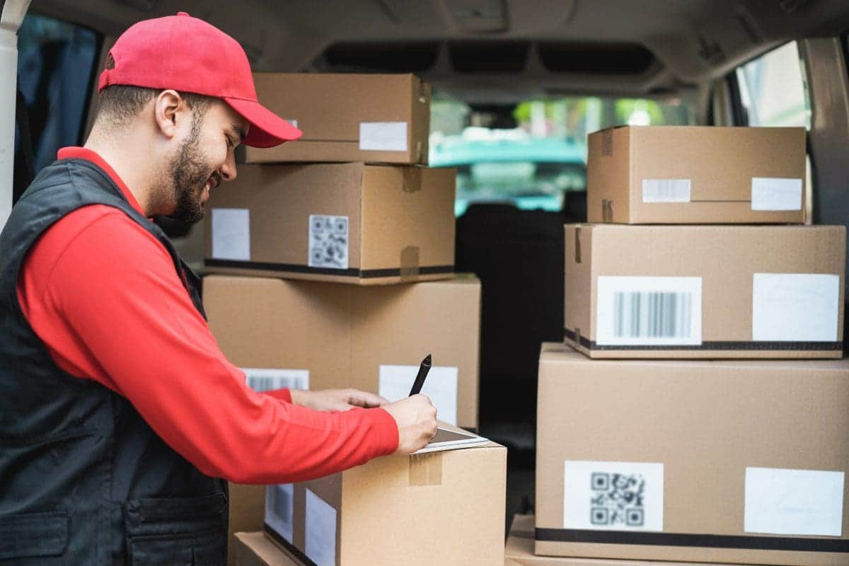 Steps to Start Your Own Courier Business